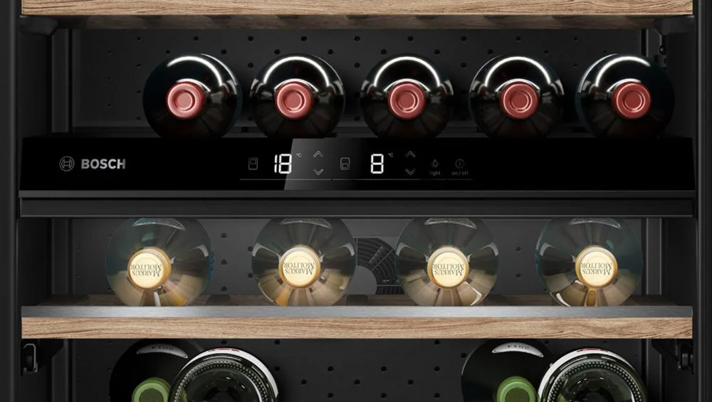 Tủ rượu vang Bosch KUW21AHG0 | Serie 6