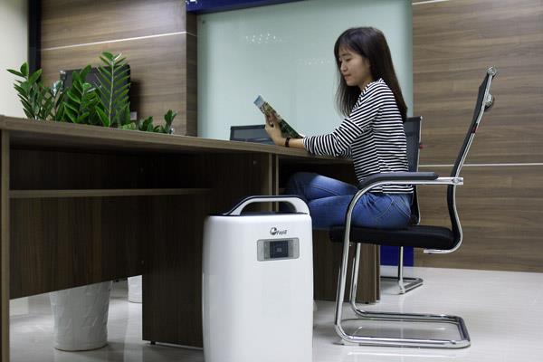 Máy hút ẩm 16L FujiE HM-916EC